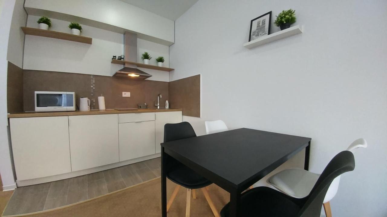 J&J Apartments Belgrad Exterior foto