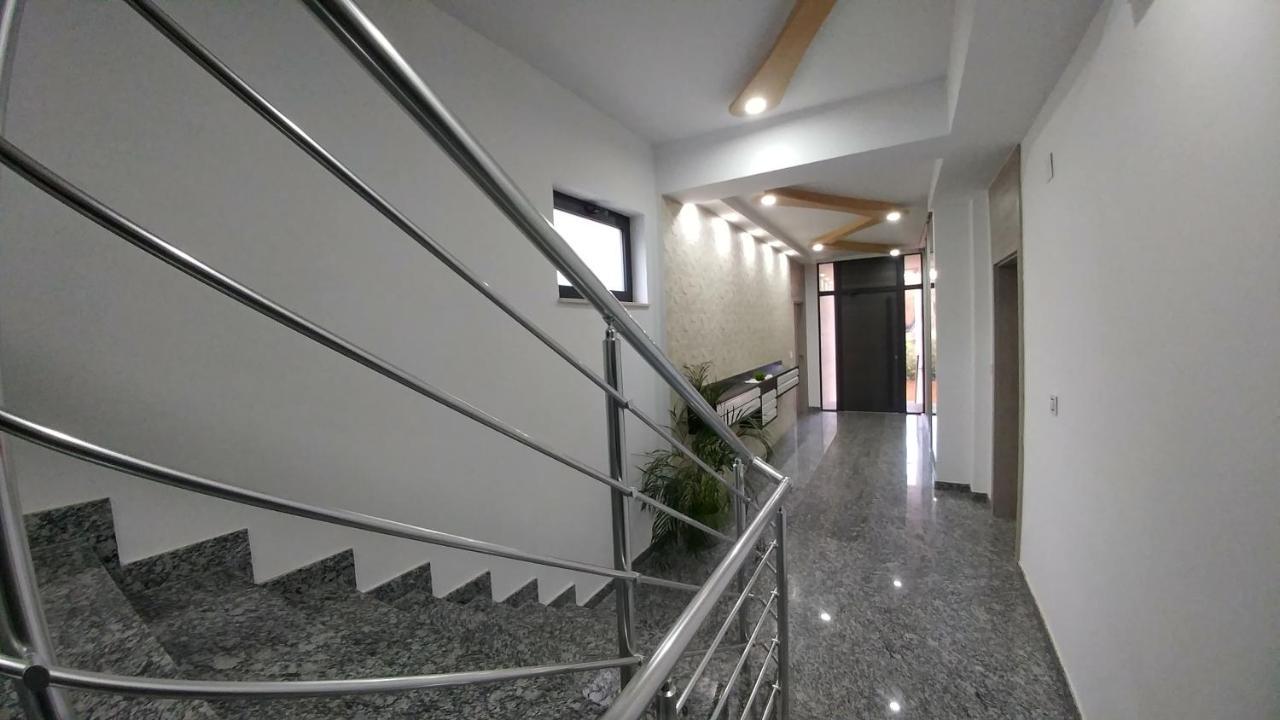 J&J Apartments Belgrad Exterior foto