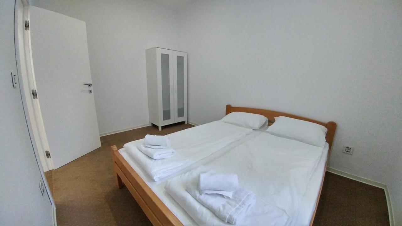 J&J Apartments Belgrad Exterior foto