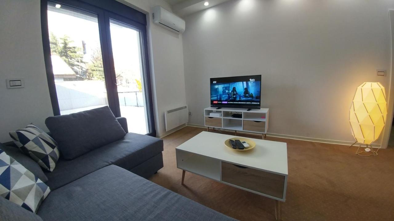 J&J Apartments Belgrad Exterior foto