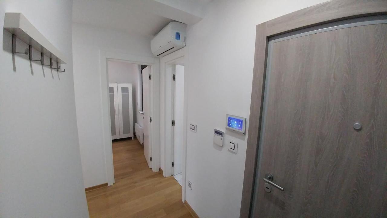 J&J Apartments Belgrad Exterior foto
