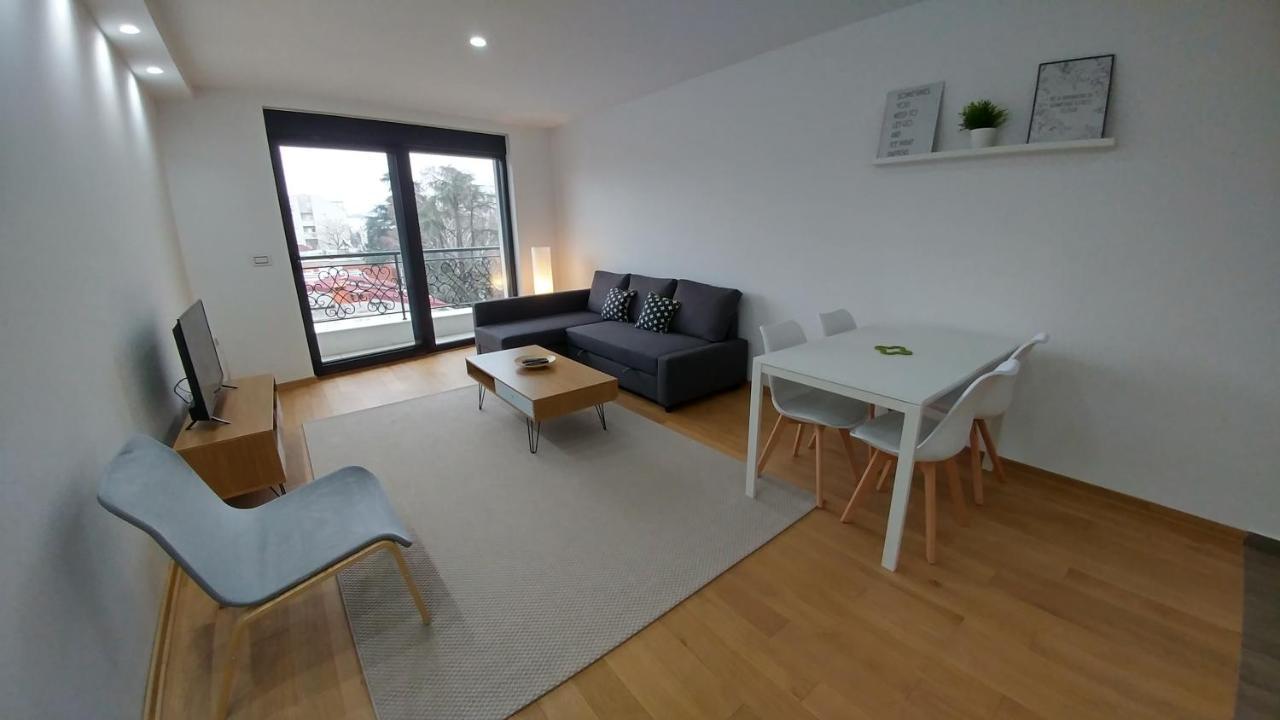 J&J Apartments Belgrad Exterior foto