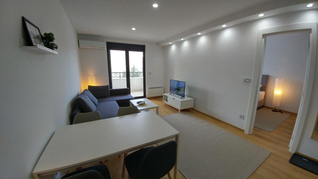 J&J Apartments Belgrad Exterior foto